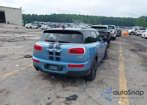 2017 Mini Clubman Cooper z USA, uszkodzony, nr VIN WMWLU1C31H2F28787